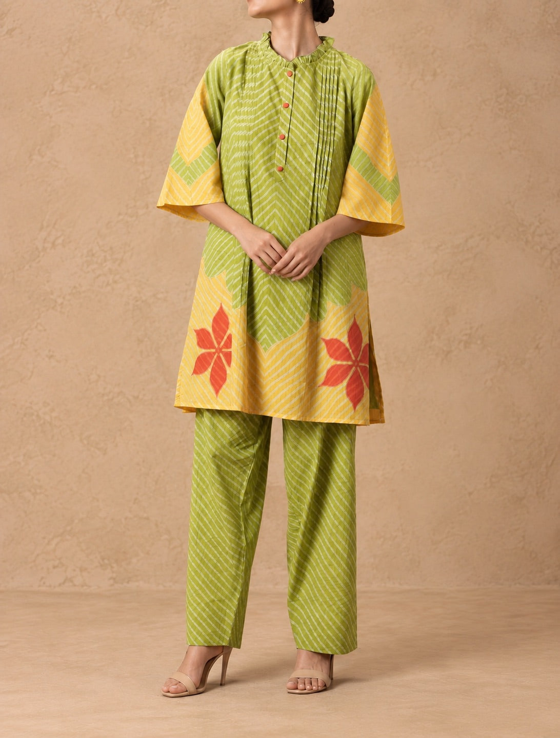 Parrot Green & Mustard Mul Cotton Farsi Co-ord Set